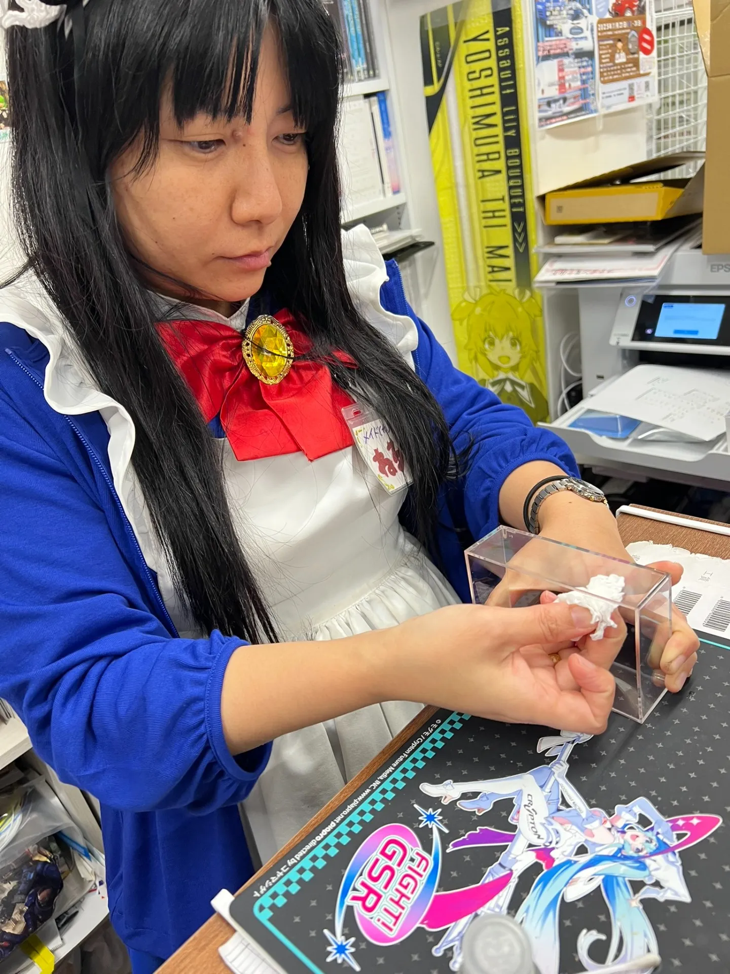 プラケースの値札シール跡も手垢もスッキリ!